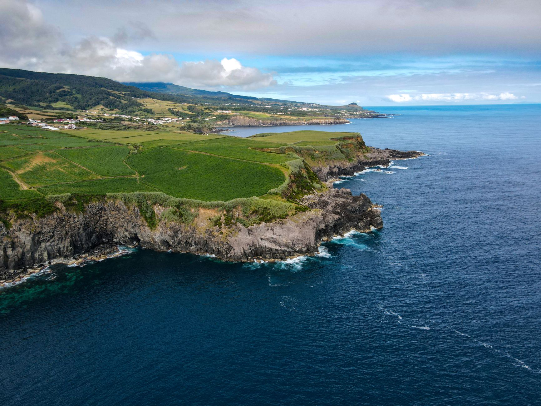 Azores Madeira Symbolbild zum Thema Azores Madeira